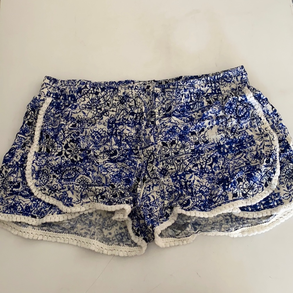 No boundaries shorts